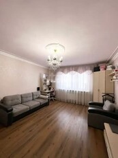 2-комн. квартира , 75м² , 2/5 этаж