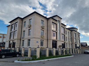 Продажа 3-комнатной квартиры, 101 м, Кулкыбаева, дом 62