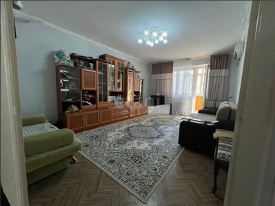 3-комн. квартира , 82м² , 2/5 этаж