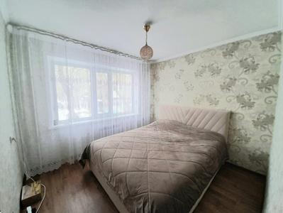 Продажа 3-комнатной квартиры, 46 м, Республики