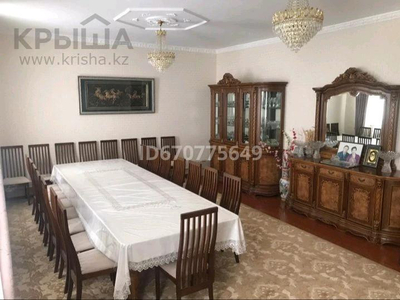 11-комнатный дом, 380 м², 10 сот., Мкр. Саулет, ул. Абдрахманова