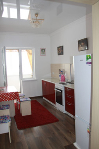 Продажа 2-комнатной квартиры, 72 м, Кенесары, дом 8