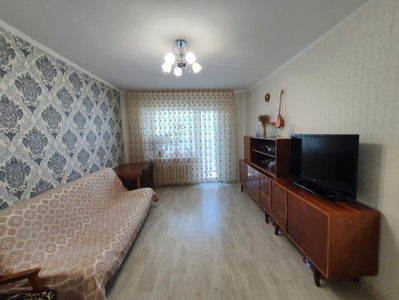 Продажа 3-комнатной квартиры, 80 м, Шахтеров