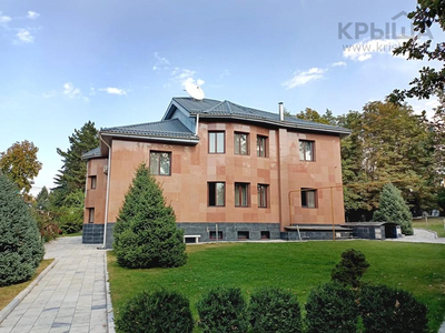 7-комнатный дом, 700 м², 20 сот., мкр Юбилейный