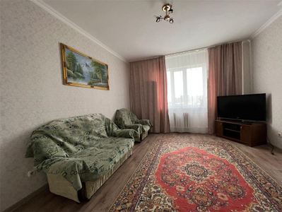 Продажа 3-комнатной квартиры, 80 м, Шахтеров, дом 74