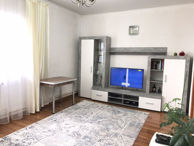 Продажа 2-комнатной квартиры, 54 м, Богенбай батыра, дом 54