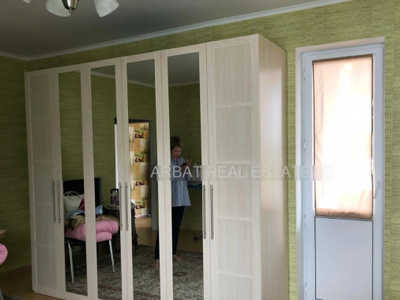 Продажа 1-комнатной квартиры, 46 м, Кенесары хана, дом 54/12