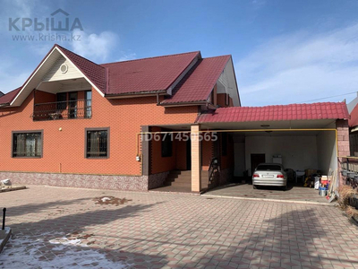 6-комнатный дом, 250 м², 5 сот., Абая 332В