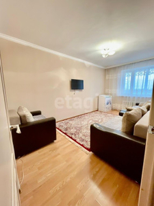 Продажа 1-комнатной квартиры, 40 м, Жургенова, дом 26