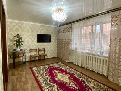 Продажа 3-комнатной квартиры, 63 м, Керамическая, дом 82а