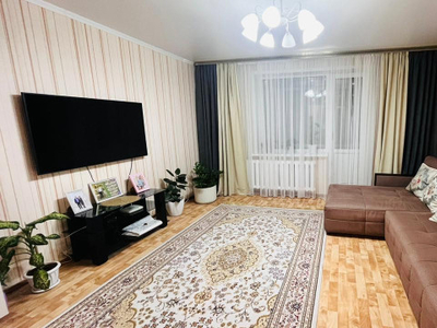 Продажа 2-комнатной квартиры, 54 м, Голубые Пруды мкр-н